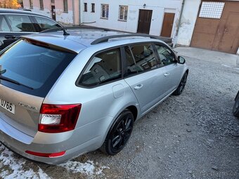 octavia 3 2.0tdi 110kw dsg - 5