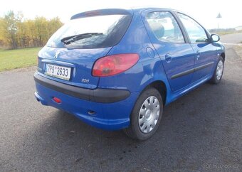 Peugeot 206 1,4 65 KW pravidelný servis benzín manuál 65 kw - 5