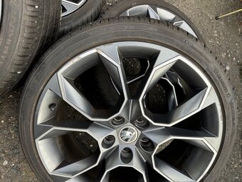 Sada ALU kol Škoda Octavia RS - XTREME R19" s letními pneu - 5