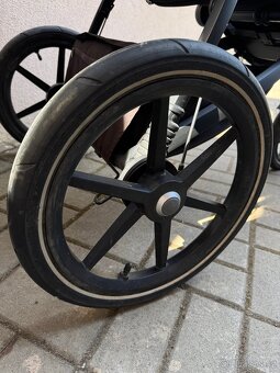 Thule Urban Glide 2 - 5