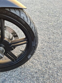 Skutr Kymco agility 50 city - 5