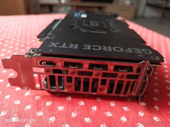 ASUS DUAL GeForce RTX 4060 Ti O8G EVO - 5