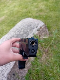 Airsoft zbraň - 5