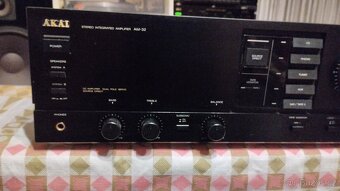 Akai AM 32 - 5