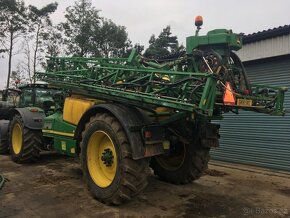 Postřikovač John Deere 962 R - 5