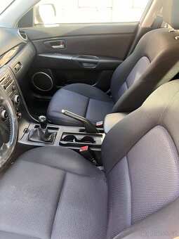 Mazda 3 - 5