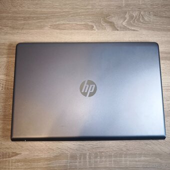 Notebook HP Pavilion, FULL HD 17,3" - 5