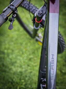 Trek Slash 9.8, vel. M/L - 5
