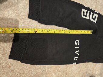 Givenchi 5 let - 5