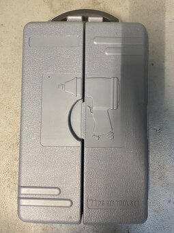 NOVÁ / NEPOUŽITÁ sda pneumatického nářadí - 71 ks - HECHT - 5