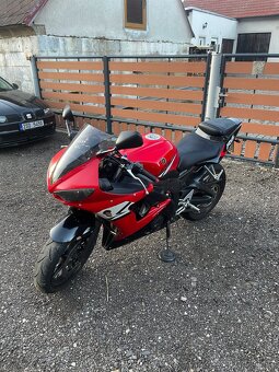 Yamaha YZF-R6 2004 / A2 - 5