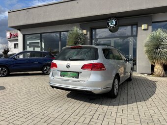 Volkswagen Passat 1,4 TSI 90kW ALU NAV 1.MAJITEL COMBI - 5