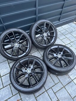 5x112 r18 Octavia RS GEMINI - 5