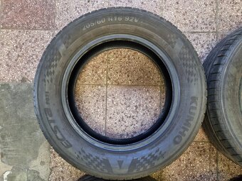 Kumho Ecsta PS71 205/60 R16 - 5