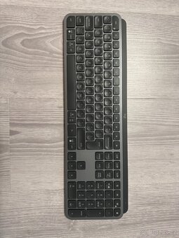 Logitech MX Keys - 5