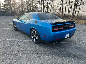 Dodge Challenger 5.7 V8 HEMI Shaker 277kW - 5