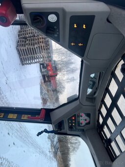 Smykovy nakladac jcb 280 - 5