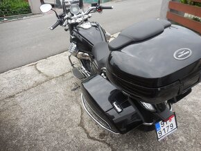 Moto Guzzi California Custom 1400 - 5