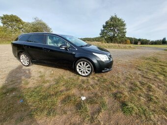 Prodej- výměna toyota avensis - 5