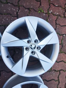 ALU kola 5x100 r17 VOLANS - 5