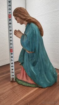 Dřevěná soška Panna Maria - 5