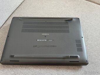 notebook Dell Latitude 7400 14″/i5/8GB/256GB - 5