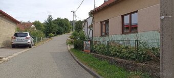 Rodinný dům s velkou zahradou v obci Lipůvka, CP 1095 m2 - 5