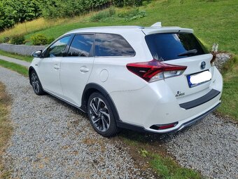 Toyota Auris Touring Sport 1,8 hybrid - 5