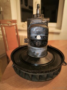 Prodám dynamo na VW Volkswagen brouk 6 volt - 5