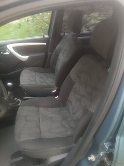 Dacia Logan 2010, 1.5 63kW, 7 míst - 5