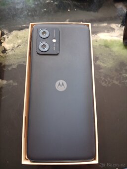Prodám smartphone Motorola moto g 54 power a 5 g - 5