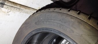 Prodám zimní pneumatiky 205/55 R16 - 5