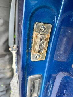 Páté dveře Škoda Yeti - 5