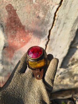 Puvodní zadní svetlo ČZ 125t 150c - 5