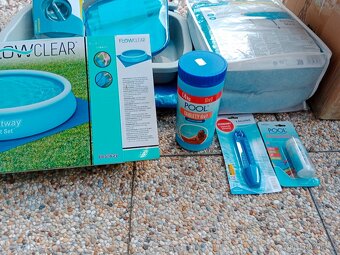 Nový bazén a příslušenství - 5