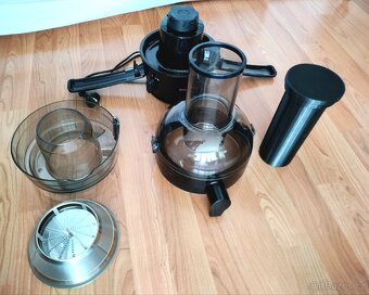 Odšťavňovač Philips HR1856/70 - 5