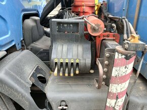 Valník s hydraulickou rukou Palfinger r.v.2001 Renault - 5