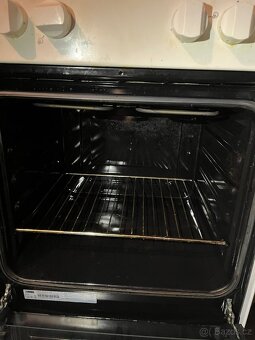 Sporák, sklokeramická deska ZANUSSI 1800Kč - 5