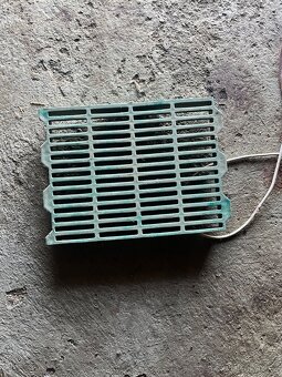 Prodám zelené plastové rošty - 5