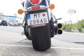Suzuki VLR 1800 Intruder - 5