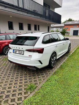 Škoda octavia 4 RS 2023 147kw TOP - 5