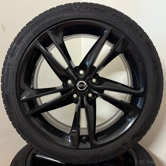 NISSAN QASHQAI 5x114,3 R19 ET40+ZIMNÍ 225/45R19 7mm - 5