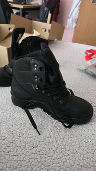 Kanady Gore-tex velikost eur 44. - 5