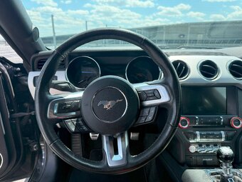 Ford mustang 5,0 GT manuál 2016 - 5