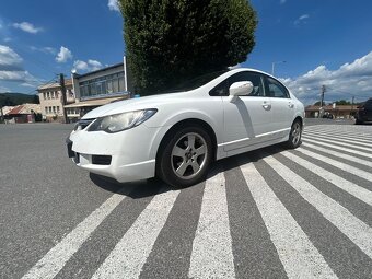 Honda Civiv hybrid 2008 - 5