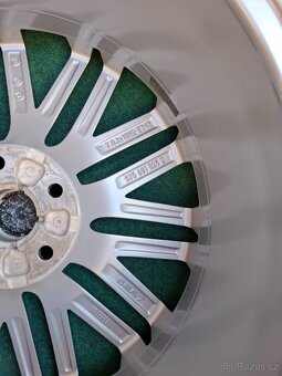ALU KOLA SEAT ATECA / ŠKODA KAROQ -- 18" - 5