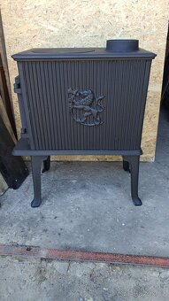 Litinová kamna Jotul F 602 N černý lak - 5
