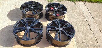 Nissan quashkai 5x114,3 r18 honda cr-v toyota renault - 5