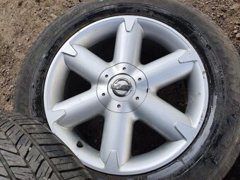 Alu kola Nissan 5x114.3 + pneu Dunlop 225/65 - 5