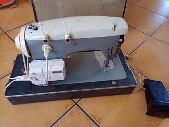 Prodám šicí stroj Veritas víz foto - 5